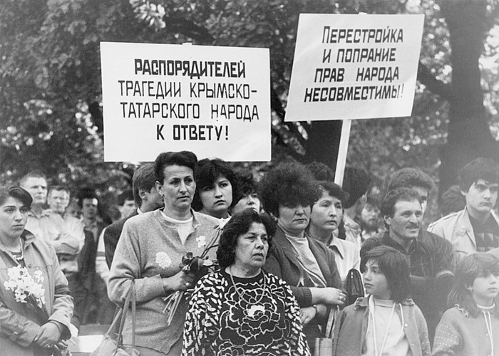 Foto no R. Čubarova personīgā arhīva. 18. maija — Krimas tatāru deportācijas dienas mītiņš Rīgā, Kirova parkā (Vērmaņdārzā) 1988. gadā