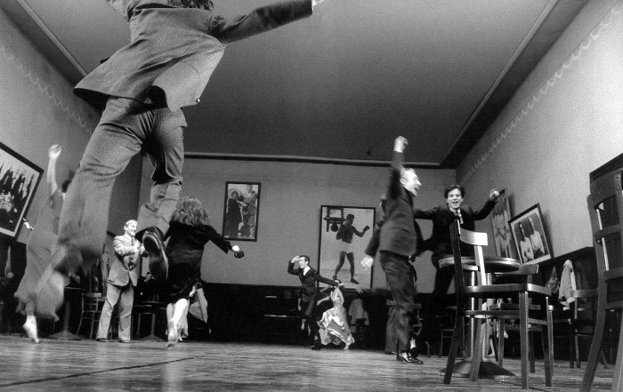 Pīnas Baušas izrādē “Bandoneons” (Foto - Gert Weigelt)